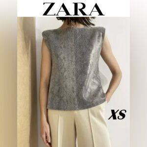 Zara - Ladies Button Snakeskin Sleeveless Top. Size: XS. NWT. (1819)